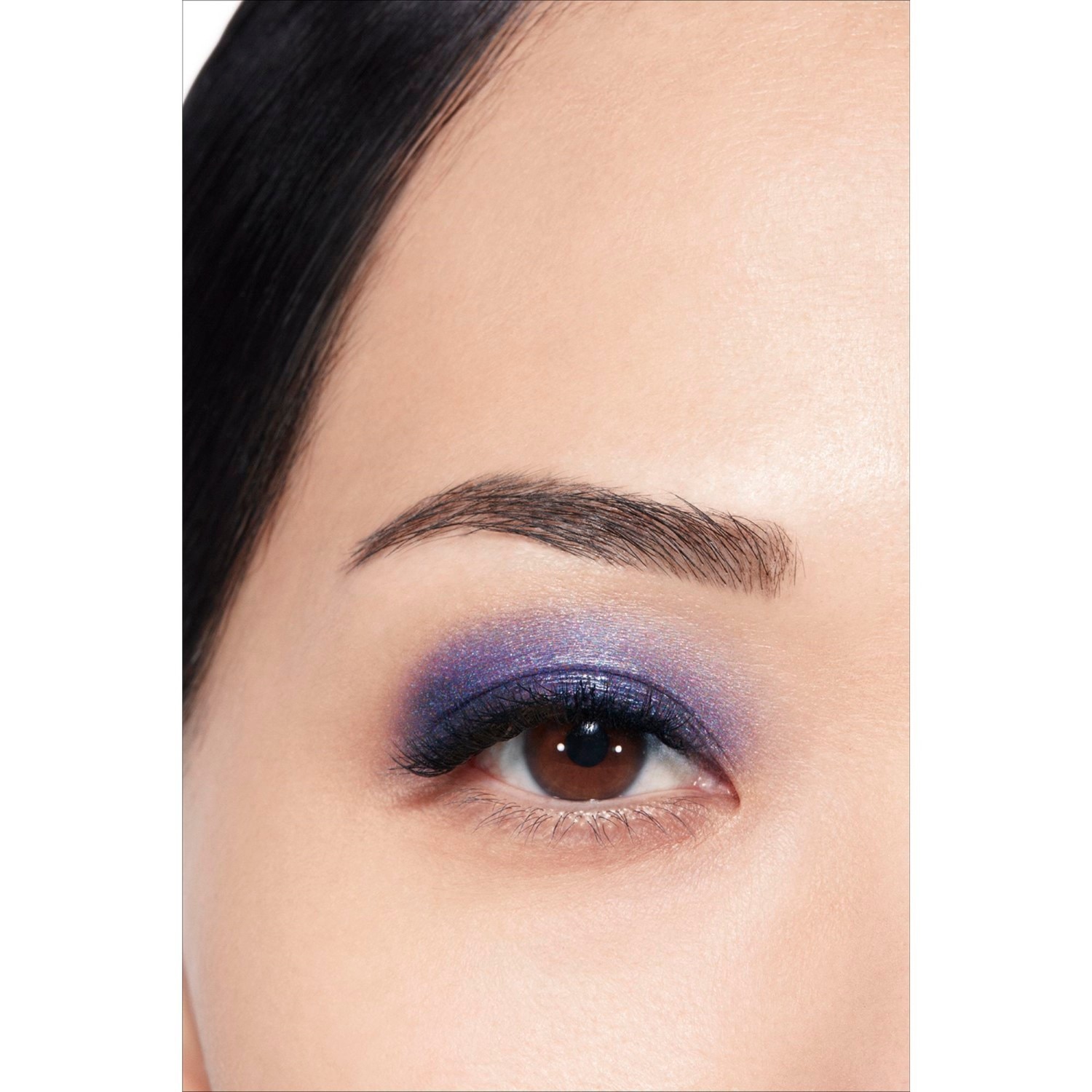 SOMBRA DE OJOS LÍQUIDA DE LARGA DURACIÓN
